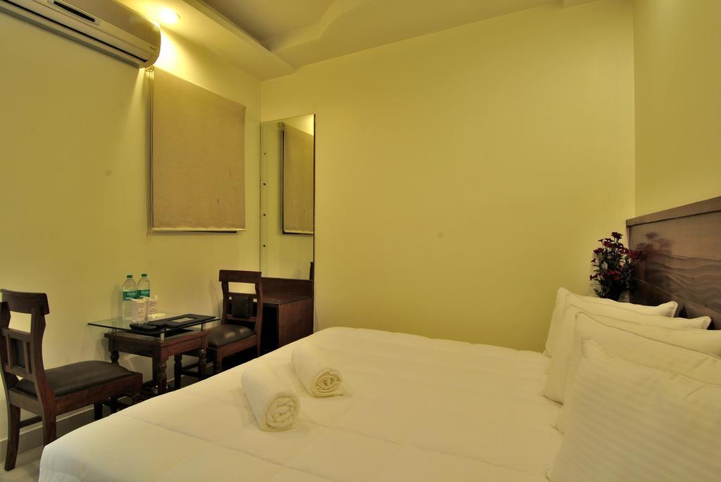 Hotel Toronto New Delhi Luaran gambar