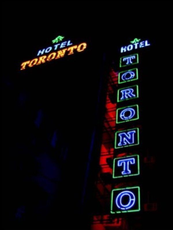 Hotel Toronto New Delhi Luaran gambar